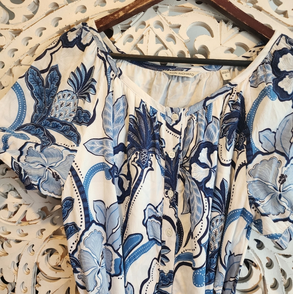 TORI RICHARD DRESS BUTTON DOWN BRAIDED BELT SHORT SLEEVES FLORAL NWOT SIZE SMALL - Picture 8 of 15